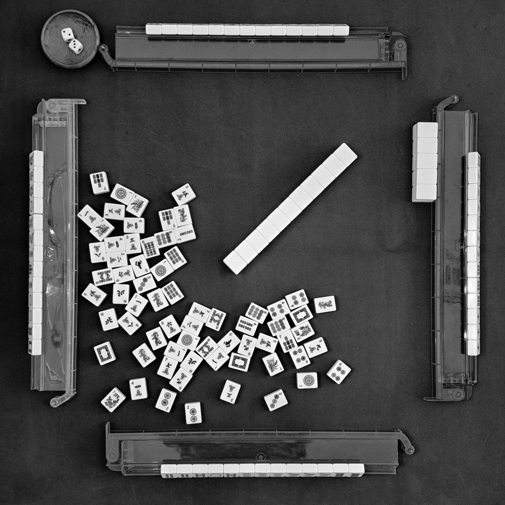 As the game enters its final phase, the fourth wall, or the last 40 tiles every decision counts. One risky discard can give another player the win. The Mahjong endgame is a test of patience, observation, and calm under pressure.